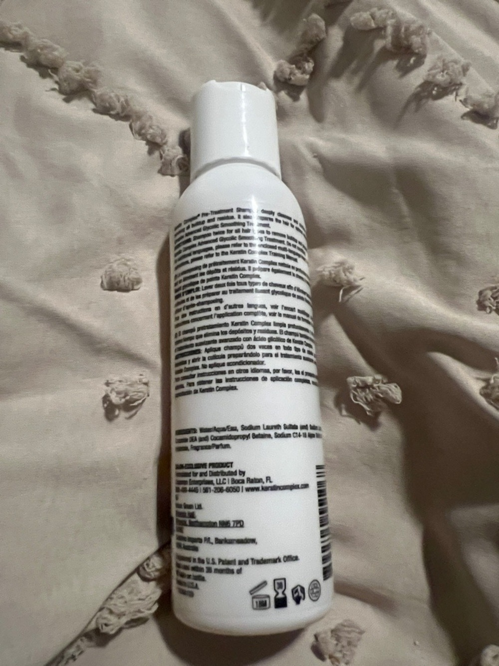 Pre-Treatment Shampoo - White - Picture 2 of 3